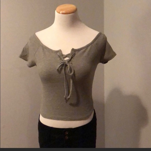 OFF SHOULDER BARDOT CROP TOP - Picture 2 of 3